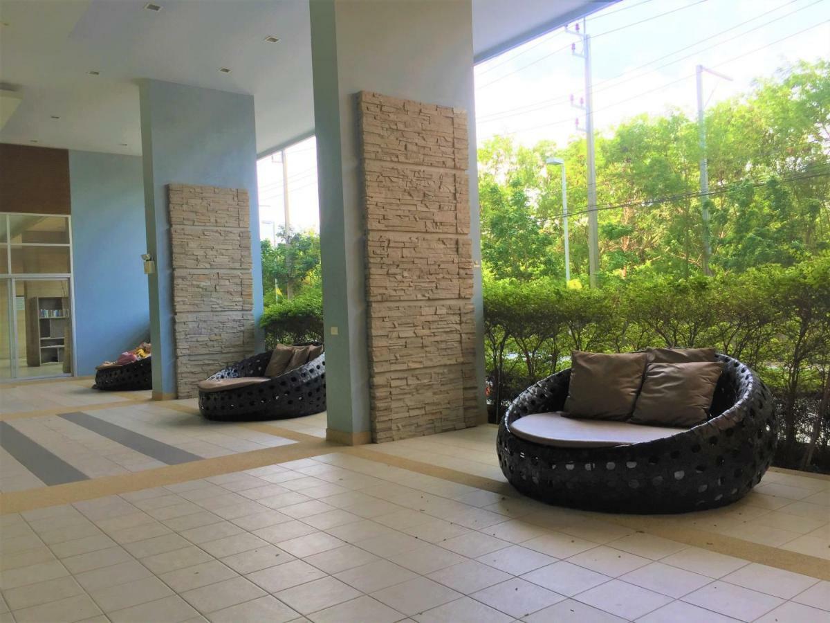 Cosy Lumpini Beachfront One Bedroom Jomtein หาดจอมเทียน ภายนอก รูปภาพ